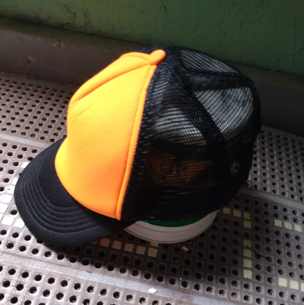 Hat - Picture 4 of 8